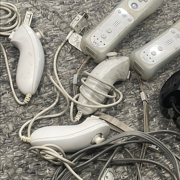 Nintendo Wii Console with Accessories - White and Black
